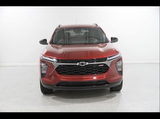 Certified 2025 Chevrolet Trax RS w/ Driver Confidence Package FWD video 2