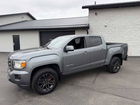 Used 2019 GMC Canyon SLE w/ Elevation Edition image 2