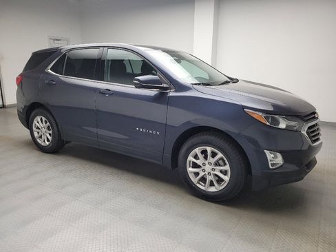 Used 2018 Chevrolet Equinox LT FWD image 11