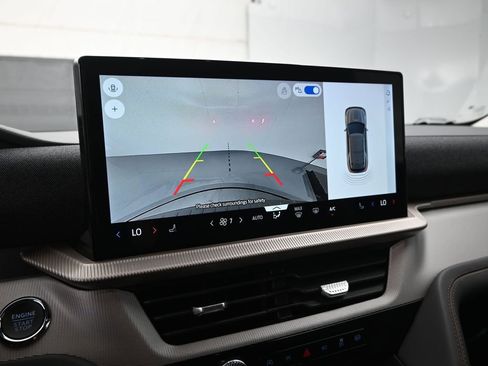 New 2026 Ford Explorer Active RWD image 15