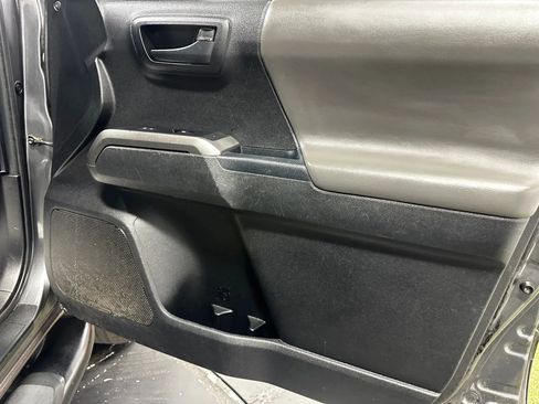 Used 2021 Toyota Tacoma SR5 image 30