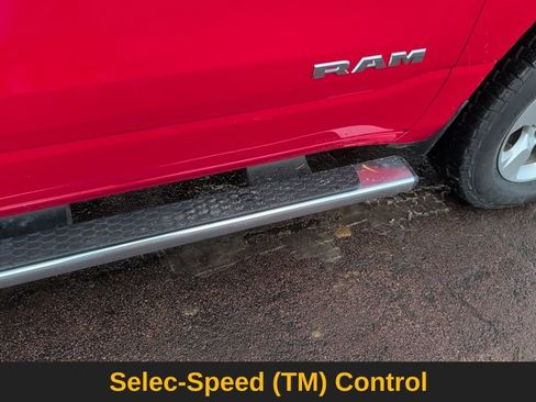 Used 2023 RAM 1500 Big Horn image 32