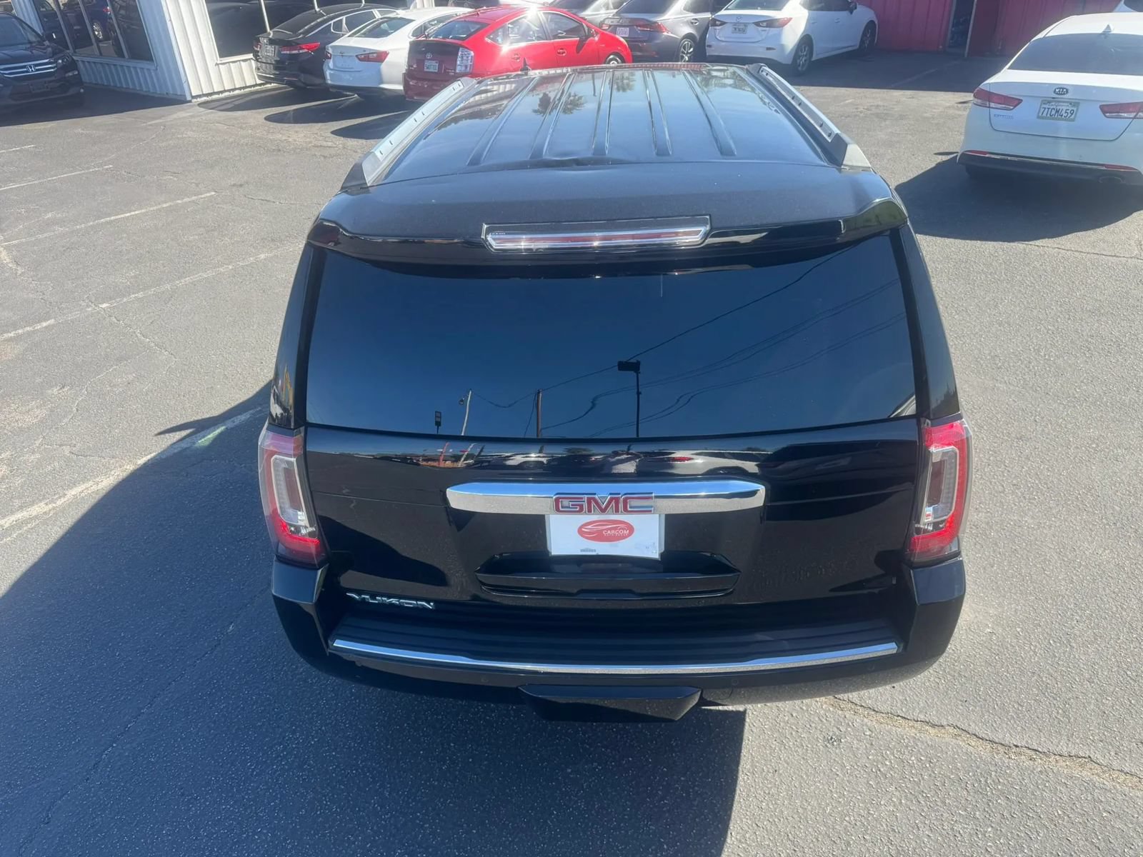 Used 2019 GMC Yukon Denali w/ Open Road Package AWD/4WD image 8