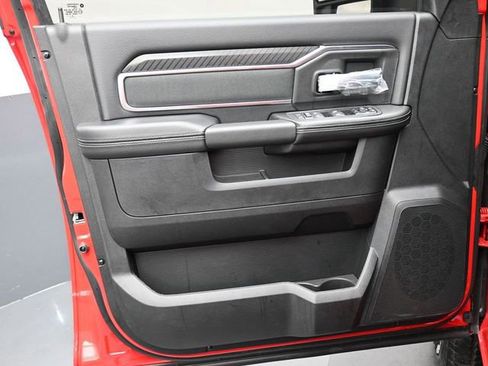 New 2026 RAM 2500 Big Horn AWD/4WD image 11