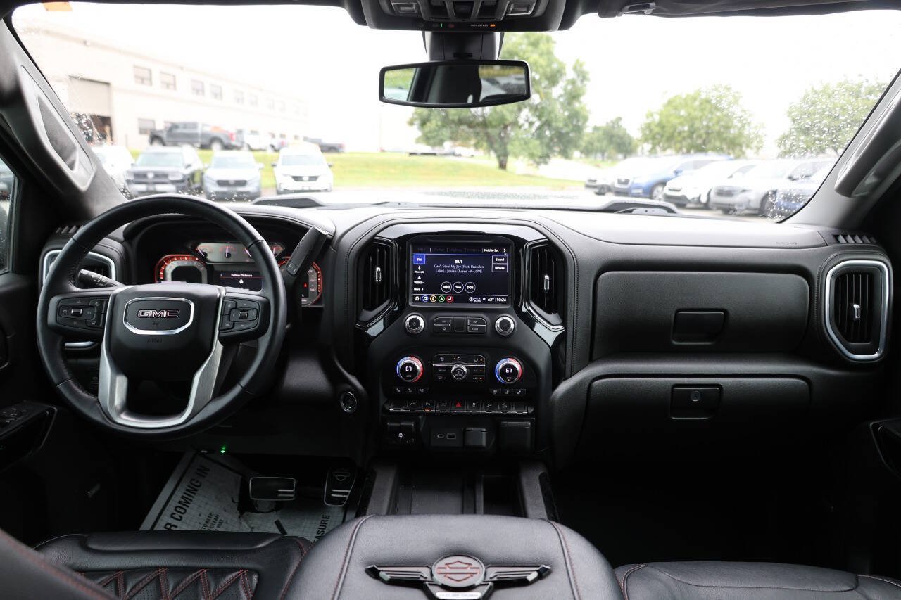 Used 2022 GMC Sierra 1500 SLT w/ SLT Premium Plus Package AWD/4WD image 14