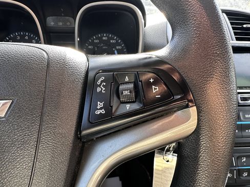 Used 2015 Chevrolet Malibu LT w/ Power Convenience Package image 11