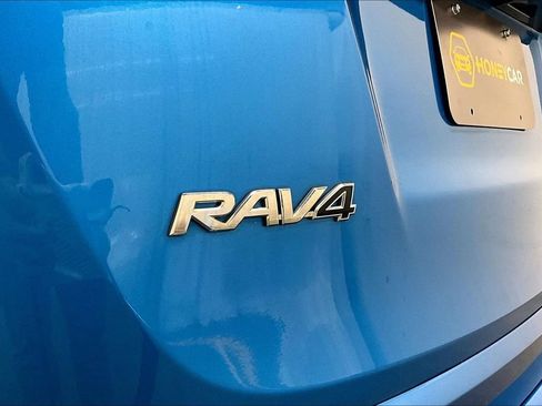 Used 2017 Toyota RAV4 SE AWD/4WD image 23