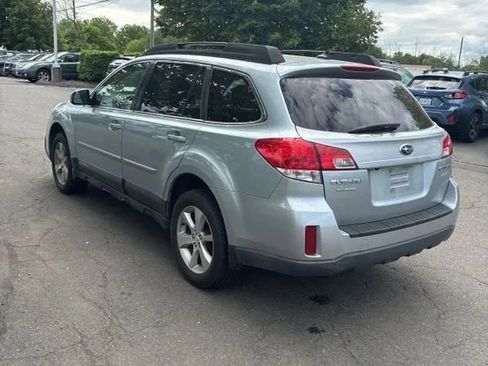 Used 2013 Subaru Outback 2.5i Limited AWD/4WD image 5