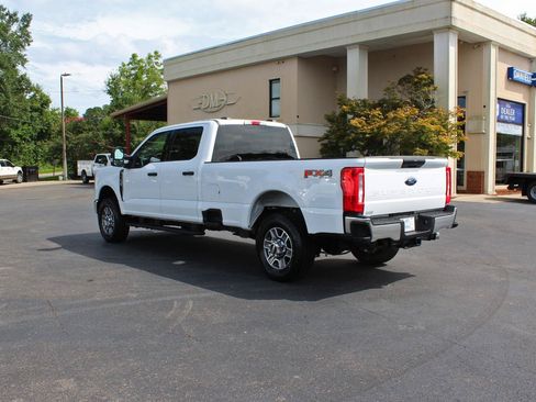Used 2025 Ford F350 XLT AWD/4WD image 12