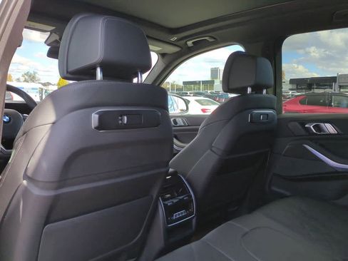 Used 2024 BMW X5 xDrive40i image 16