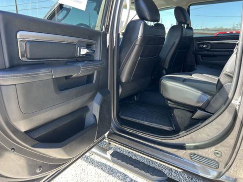 Used 2018 RAM 2500 Laramie w/ Sport Appearance Group image 21