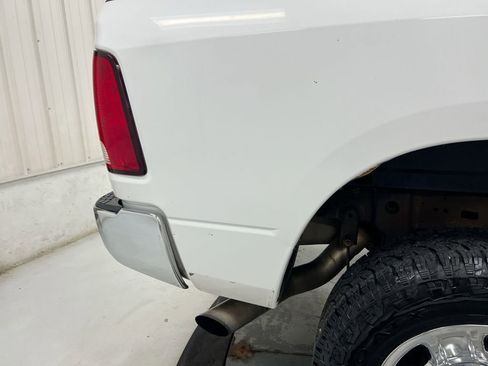 Used 2015 RAM 2500 Tradesman w/ Chrome Appearance Group AWD/4WD image 29