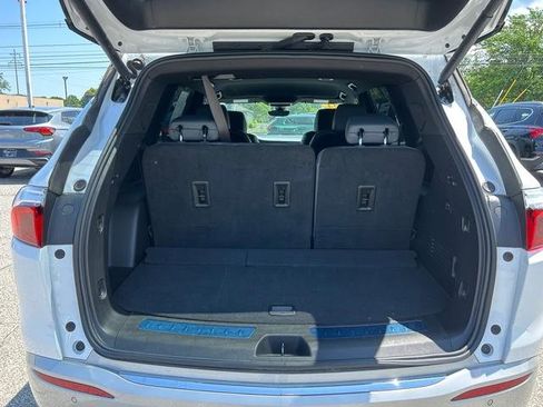 Used 2024 Buick Enclave Premium image 26