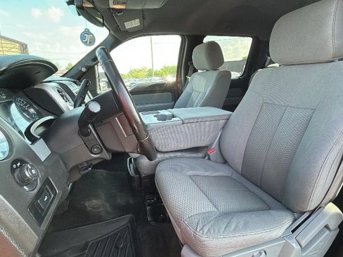 Used 2014 Ford F150 XLT w/ Equipment Group 302A Luxury AWD/4WD image 9