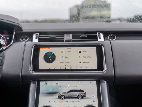 Used 2021 Land Rover Range Rover Sport HST AWD/4WD image 21