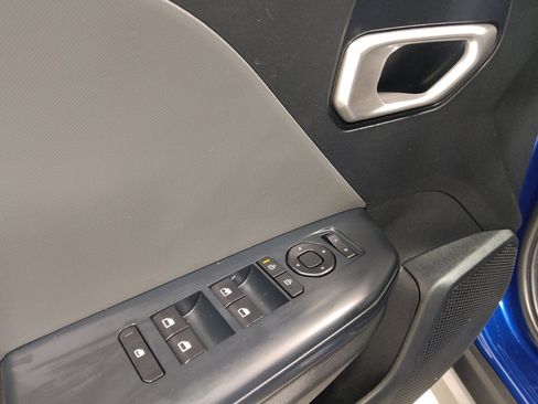 Used 2025 Kia K4 FWD image 27