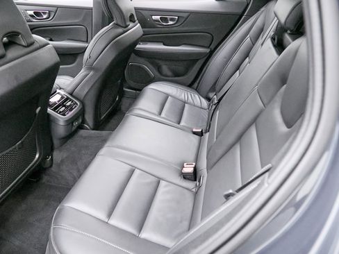 Certified 2024 Volvo V60 B5 Cross Country Ultimate image 22