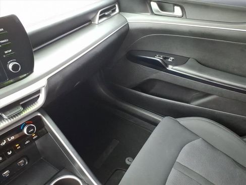 Used 2022 Kia K5 LXS image 26