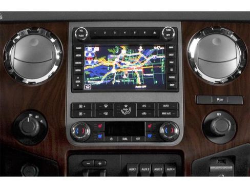 Used 2015 Ford F250 Lariat w/ Lariat Ultimate Package AWD/4WD image 18