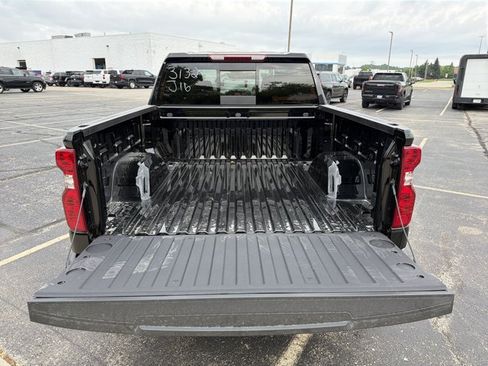 New 2026 Chevrolet Silverado 1500 LT w/ Safety Package AWD/4WD image 32