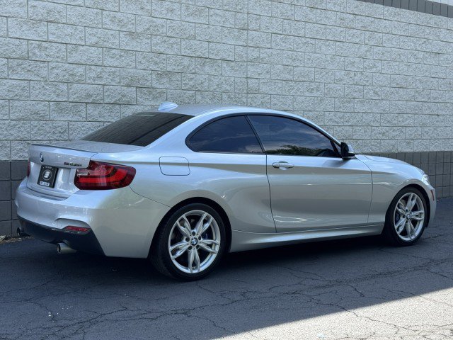 Used 2015 BMW M235i Coupe RWD image 15