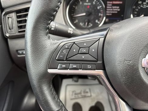 Used 2020 Nissan Rogue S AWD/4WD image 20