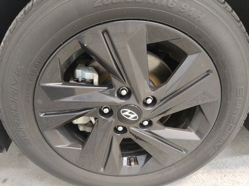 Used 2021 Hyundai Elantra SEL FWD image 31