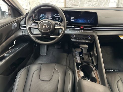 New 2026 Hyundai Elantra Limited image 15