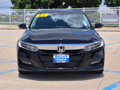 Used 2019 Honda Accord EX-L image 4