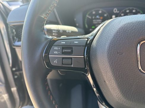 Used 2026 Honda CR-V Sport Touring image 9