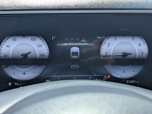 Certified 2023 Hyundai Tucson SEL w/ Convenience Package FWD image 31