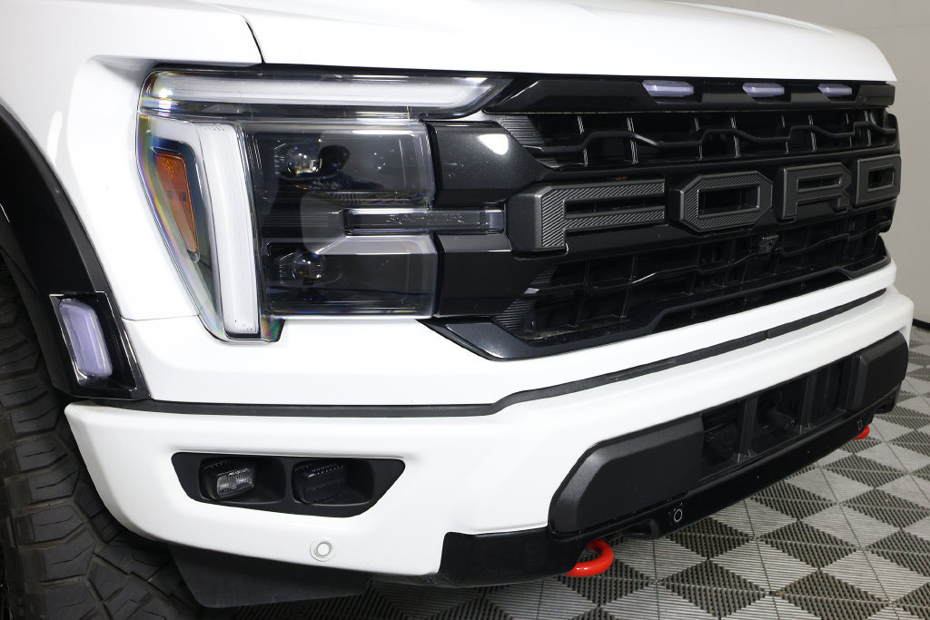 Used 2026 Ford F150 Raptor AWD/4WD image 40