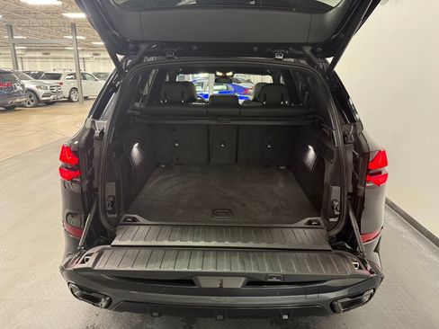 Used 2024 BMW X5 xDrive40i w/ M Sport Package AWD/4WD image 15