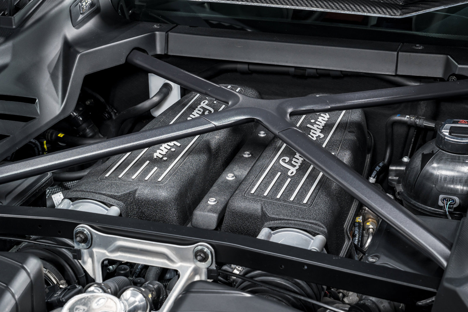 Used 2023 Lamborghini Huracan Tecnica RWD image 55