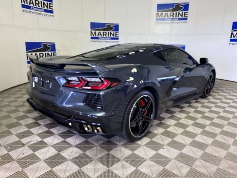 Used 2021 Chevrolet Corvette Stingray Coupe w/ Z51 Performance Package RWD image 13