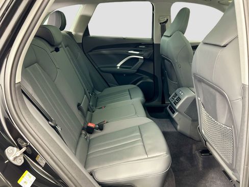 Used 2025 Audi Q5 Premium Plus image 21