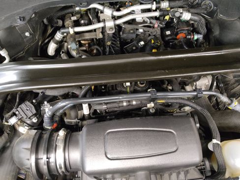 Used 2021 Ford Explorer Limited w/ Equipment Group 301A image 30