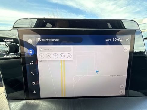 New 2026 Subaru Outback Touring image 18