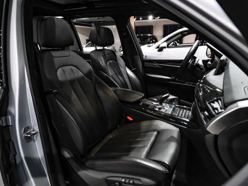 Used 2018 BMW X5 xDrive50i AWD/4WD image 35