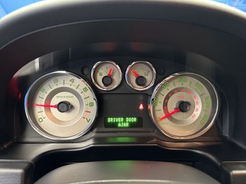 Used 2010 Ford Edge SEL AWD/4WD image 17