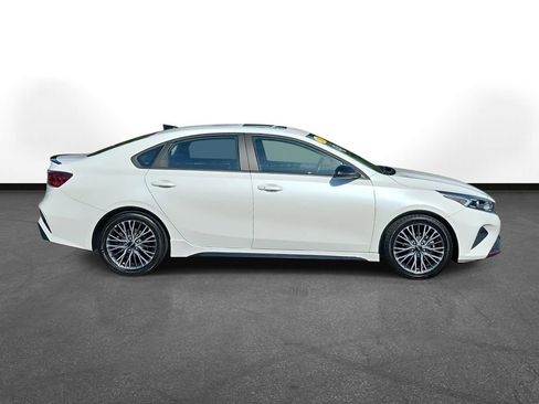 Used 2024 Kia Forte GT-Line w/ GT-Line Premium Package FWD image 6