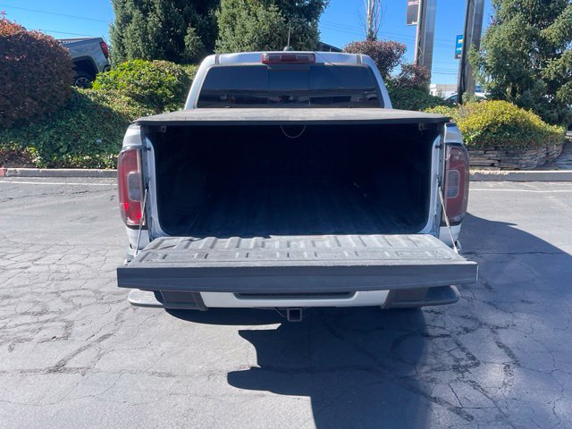 Used 2017 GMC Canyon SLE w/ All Terrain Package AWD/4WD image 5