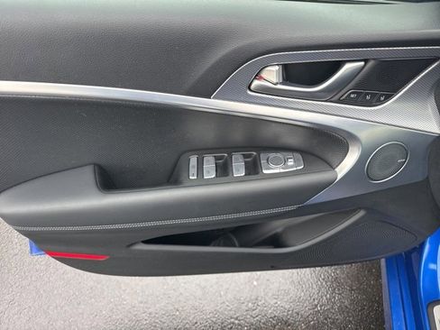 Used 2022 Genesis G70 2.0T w/ Prestige Package image 12