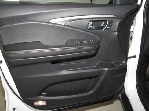 Certified 2023 Honda Ridgeline RTL-E image 11