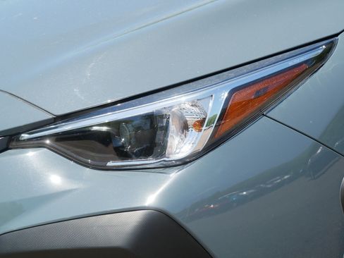 Used 2024 Subaru Crosstrek 2.0i Premium w/ Crosstrek Mirror Package AWD/4WD image 16