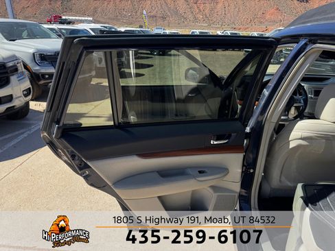 Used 2013 Subaru Outback 2.5i Limited w/ Moonroof Pkg AWD/4WD image 70