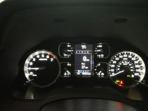 Used 2021 Toyota Tundra SR5 AWD/4WD image 12