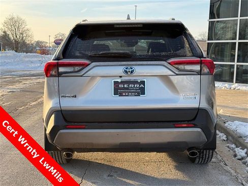 Used 2020 Toyota RAV4 Limited image 4
