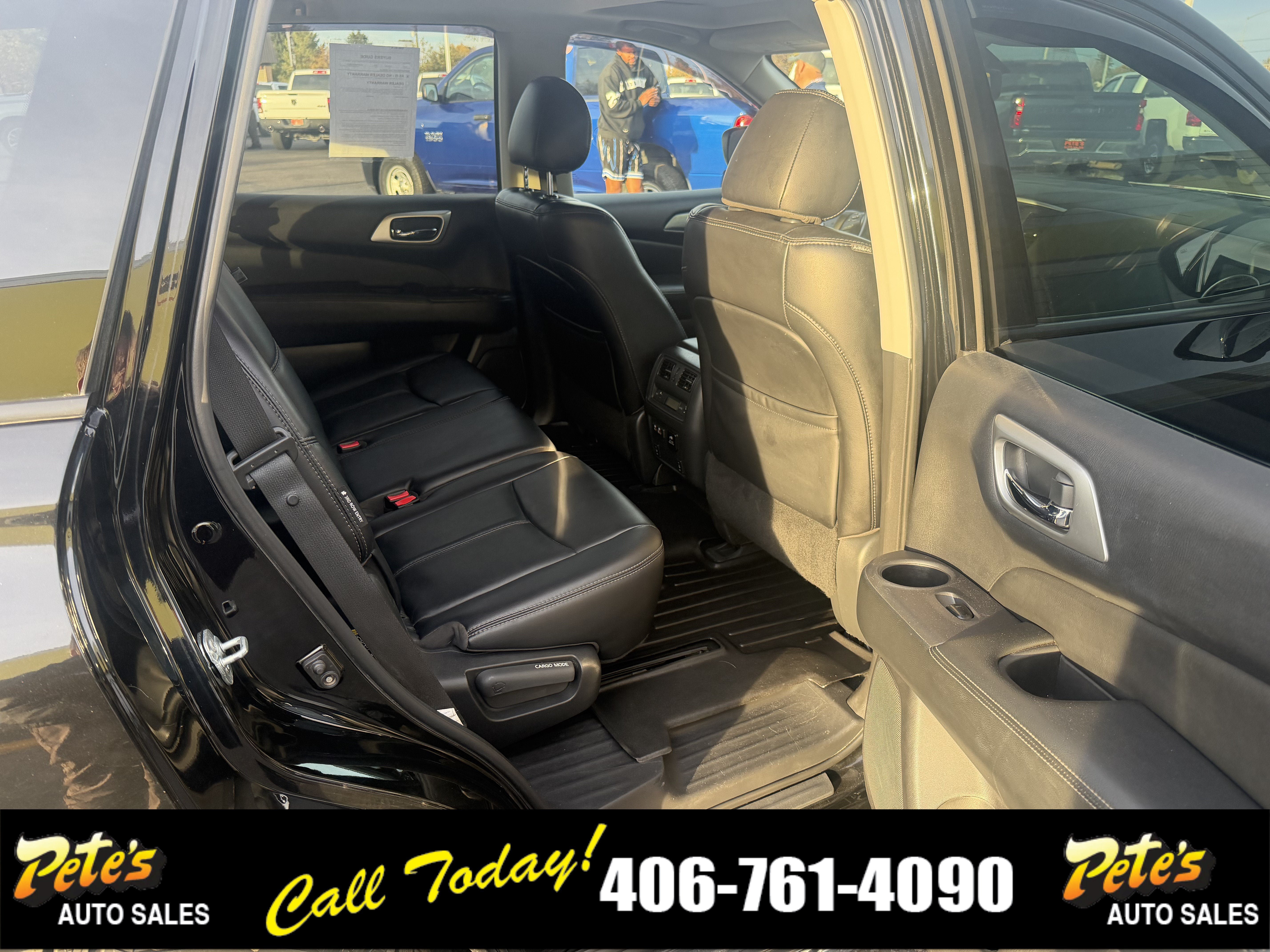 Used 2019 Nissan Pathfinder SL w/ SL Premium Package AWD/4WD image 24