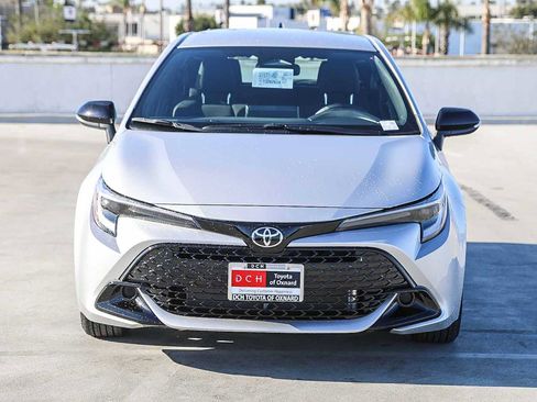 New 2026 Toyota Corolla SE image 3